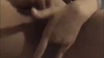 Bokep Indo Mahmud Jilbab Pink Ngangkang Colmek