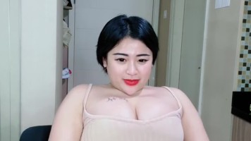 Miss Meychen Montok Amat Bodynya