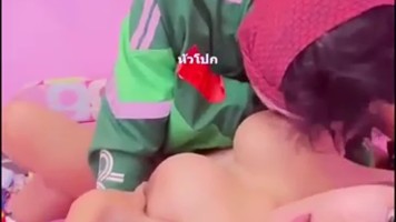 Bokep Ngentot – Kakak Pamer Kaos Putih Bali