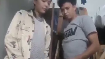 Bokep Premium Sex Supir dan Asisten Rumah Tangga Doggy di Dapur