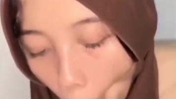 Bokep Jilbab – Sepongan Ukthi Nisa Merlin Bikin Gagal Move On Ngentot