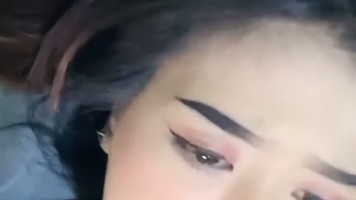 Memek MAURA Berlendir Putih Dientot