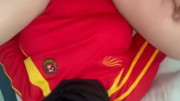 Bikin Candu Ngentot Tante Jilbab Montok Pulen