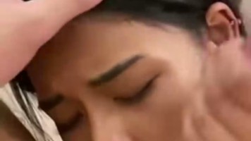 Bokep Premium Nikmatnya Hisapan Sicantik Eksotis