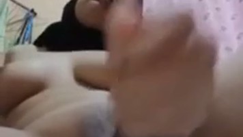 Jilbab Semok Kacamata Pinter Colmek Pake Terong